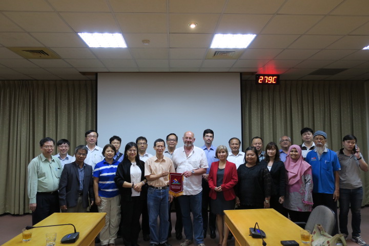 Experts of the Conference on Climate Change Adaption of Animal Genetic Resources visited our College of Agriculture. 農業委員會畜產試驗所